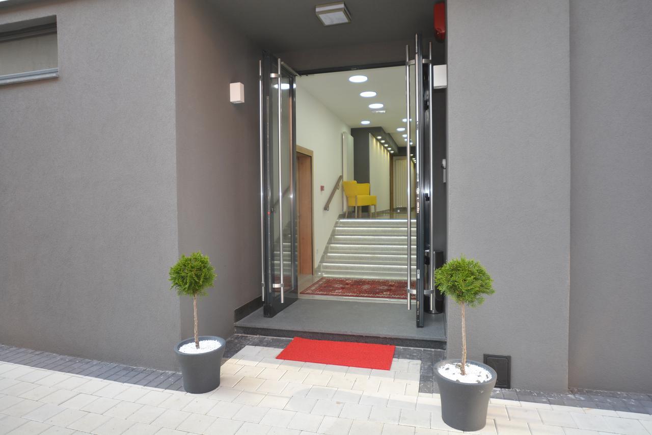 سراييفو Apart Hotel Family المظهر الخارجي الصورة